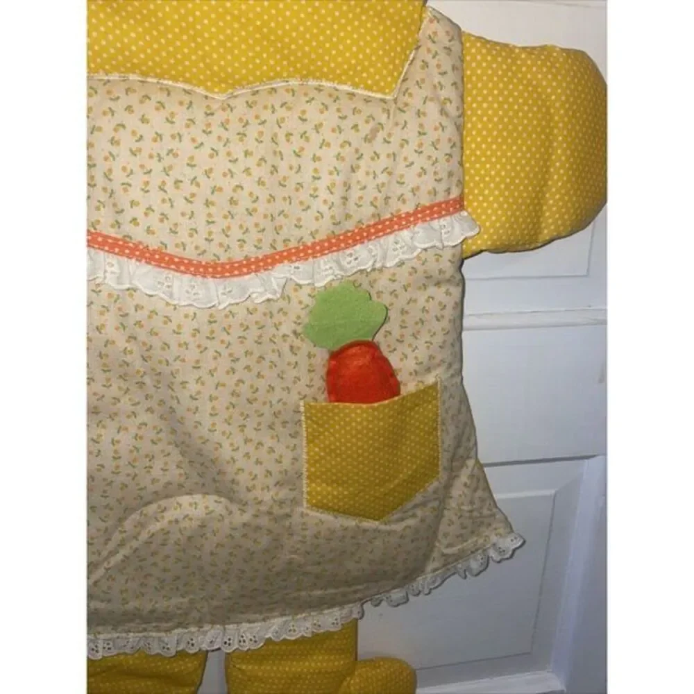 Vtg Baby Bunny Rabbit Fabric plush nursery wall art Judi's Heirloom Has CARROT!!